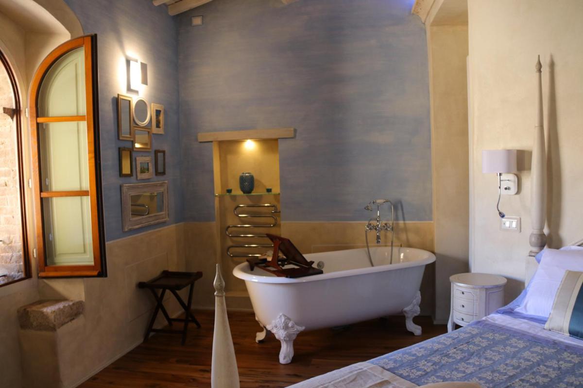 Il Mastio Di Spedaletto Bed & Breakfast Pienza Bagian luar foto