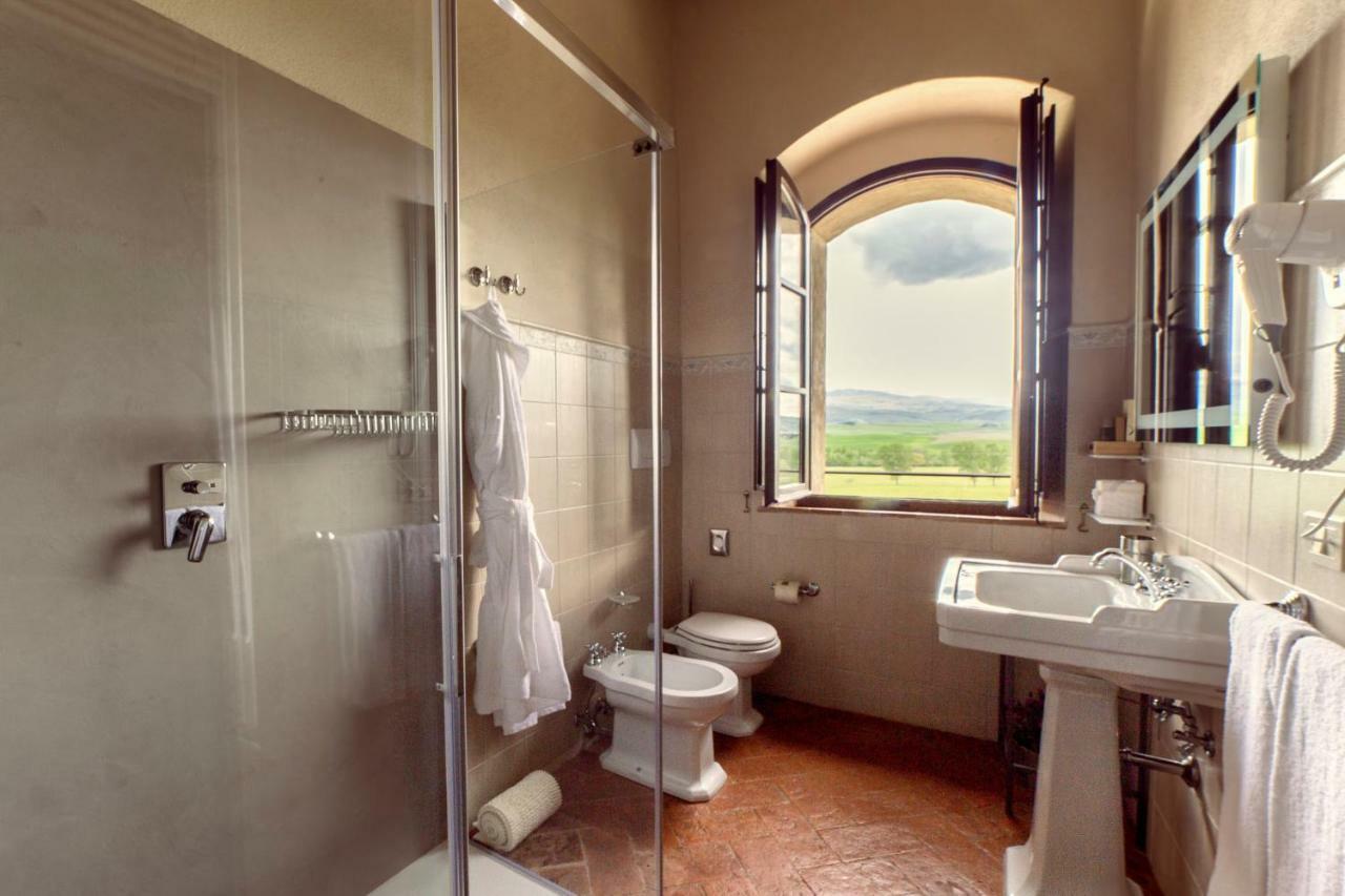 Il Mastio Di Spedaletto Bed & Breakfast Pienza Bagian luar foto